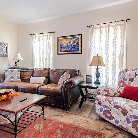 Cottage In The Falls, 2 B, 2 Bath, Fireplace Cuyahoga Falls Bagian luar foto